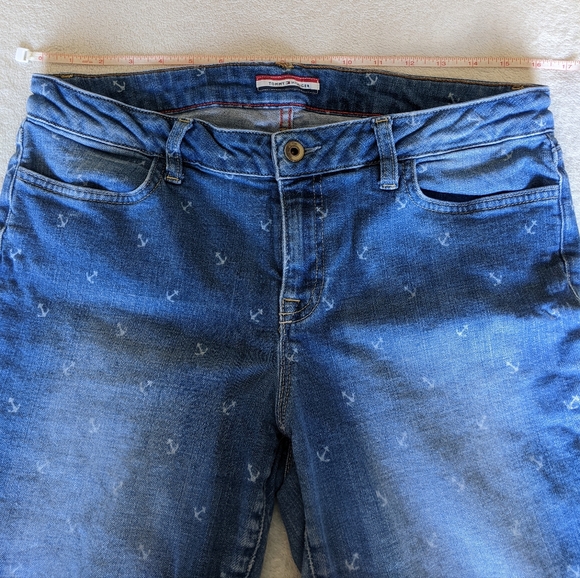 Tommy Hilfiger Crop Jeans Nautical Anchors Size 10 - Picture 5 of 10